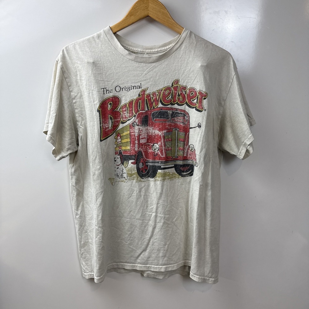 Brew City Budweiser Vintage Fire Truck Tee Shirt Large  Used